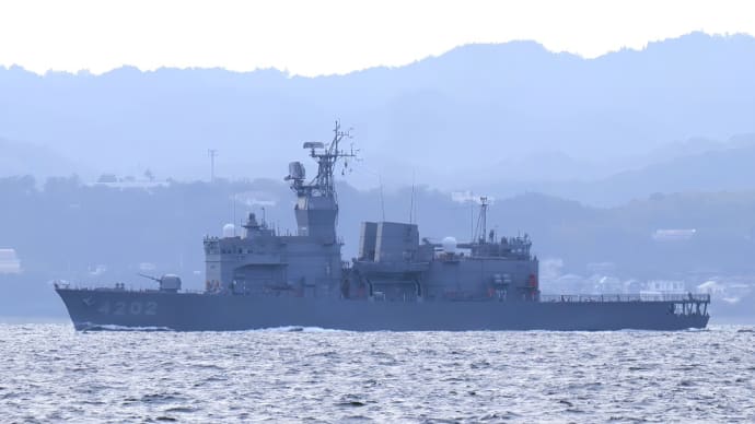 訓練支援艦 ATS-4202 「 くろべ 」 ( 第1海上訓練支援隊 / 呉 )2022年8月 観音崎