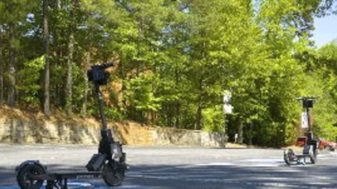 シェアリング電動スクーターの確保や回収を2700kmの遠隔操作で？！