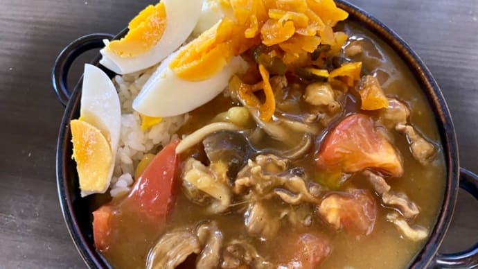 夏カレー♪トマトカレー作りました(pq・v・)+°