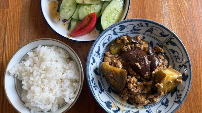 突然、麻婆茄子が食べたくなって(o^^o)