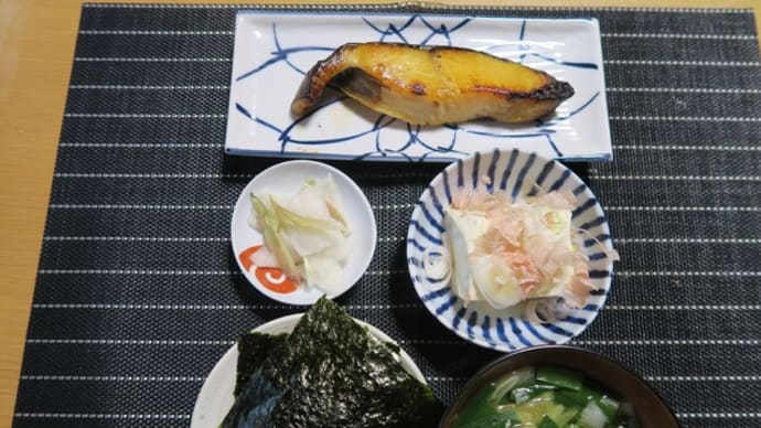 あららシンプル晩ごはん、銀タラの味噌漬け焼き・・・