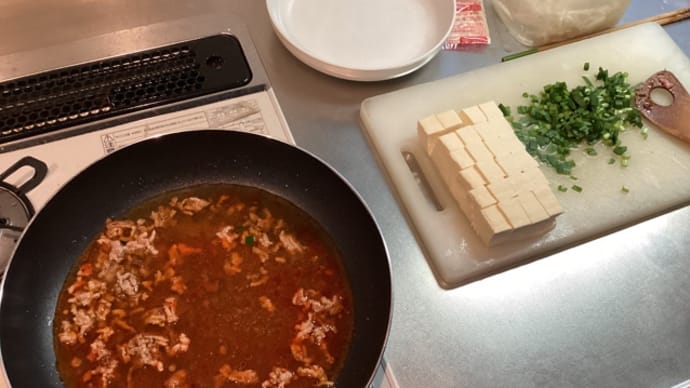 麻婆豆腐(^.^)ブロッコリー山芋トマト