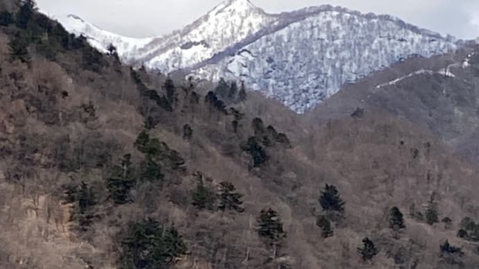 山に登ること
