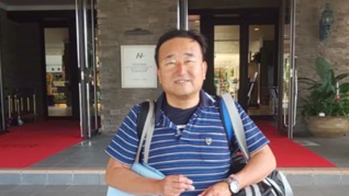 本日はHISのラウンジで浮き輪ななどを借りてかりゆしビーチに行くもくるぶしの深さしかなく泳げず幸喜公園名護市民ビーチへ移動。その後万座毛へ行きホテルの3か所のプールで泳ぎ。