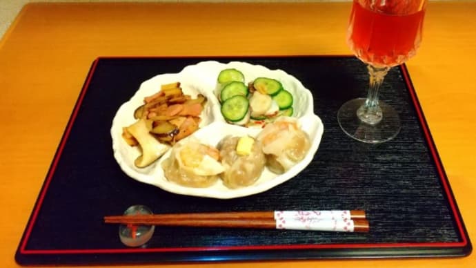 夕食と井筒ワインコンコード