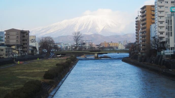 今日の岩手山(旭橋→杜の大橋→仙北町→南大橋)+α