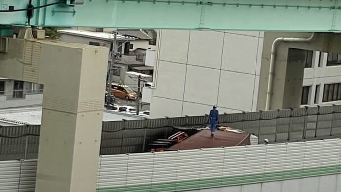 福岡都市高速道路での事故・・・
