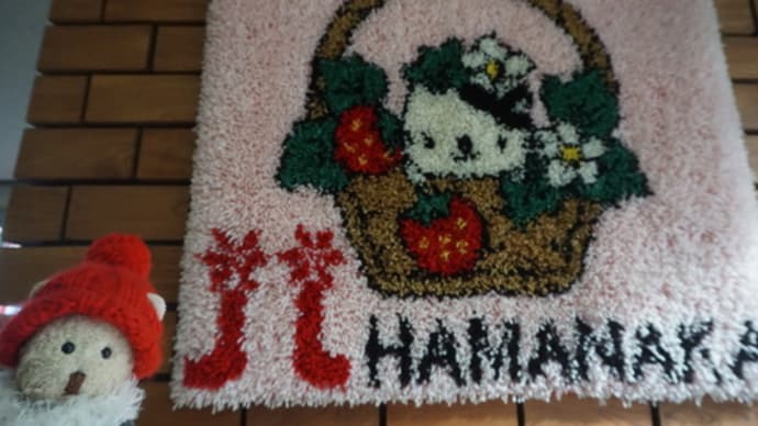 手芸の「ハマナカ」本社の「あみだおれフェス」。多くの編み物ファンが楽しみにする時間。