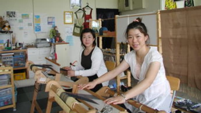 TCC・竹島クラフトセンター、楽しい手織り体験、