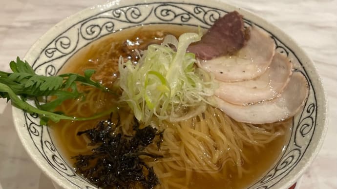 牛骨醤油ラーメン@みなとや センタープラザB1F