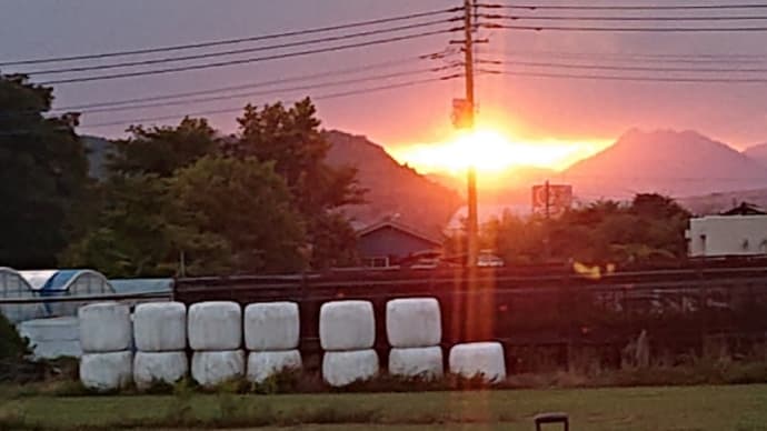 綺麗な夕焼け ♬What A Wonderfur World(ルイ・アームストロング)