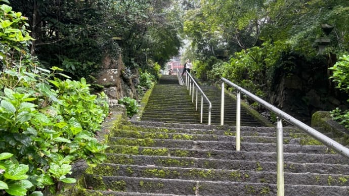 1000段の階段