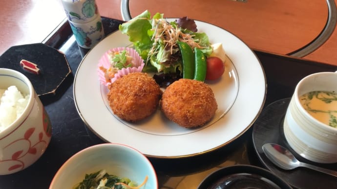 たまごコロッケ