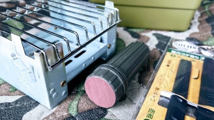 車中泊キャンプ用品など。