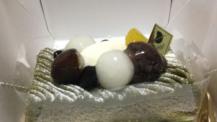 抹茶のケーキ・・・