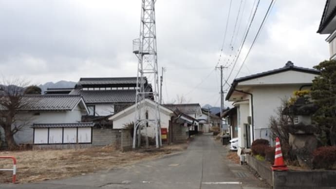 １上田市小島の火の見櫓