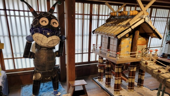 木綿街道で一式飾り