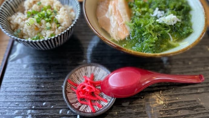 茅ケ崎市 沖縄・宮古そば食堂 どぅーぐりぃ アーサーそば770円