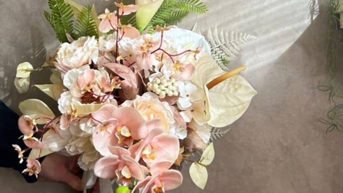 前撮り用の造花ブーケ