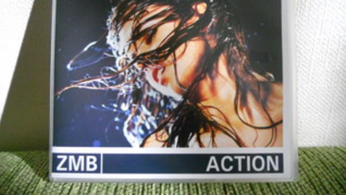 レッスン用のNEW CD、「ACTION」が到着。