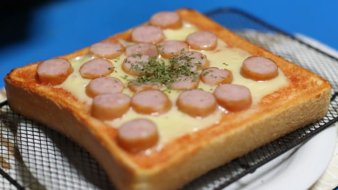 「ある日の朝飯 パン食×5食分。」