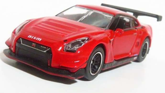マジョレット  真紅のNISMO GT-R GT3