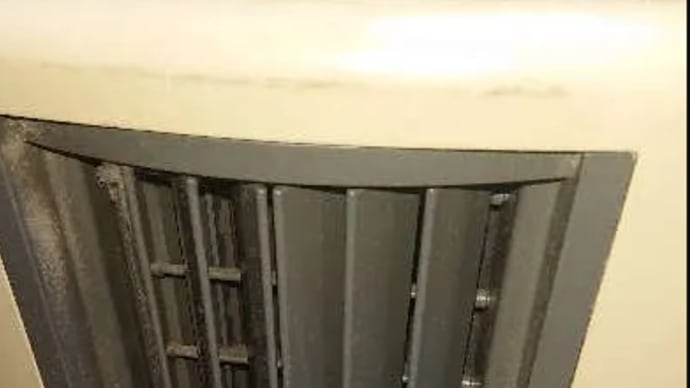 コロナクールサロン を コロナウインドエアコンへ