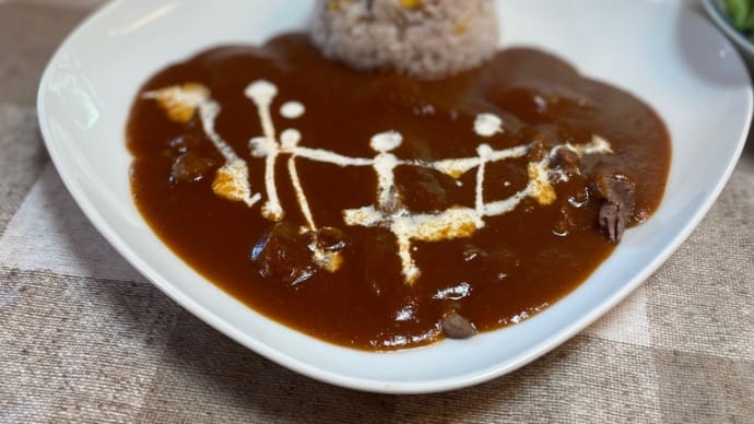 ビーフカレーのAセット&タイレッドカレーのCセット@カレーハウス moi moi 三木市緑ヶ丘