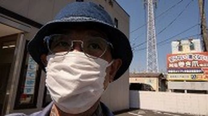 有給で首伸ばしてカレーかかったピラフ的な物食い晩にはパストラミビーフ
