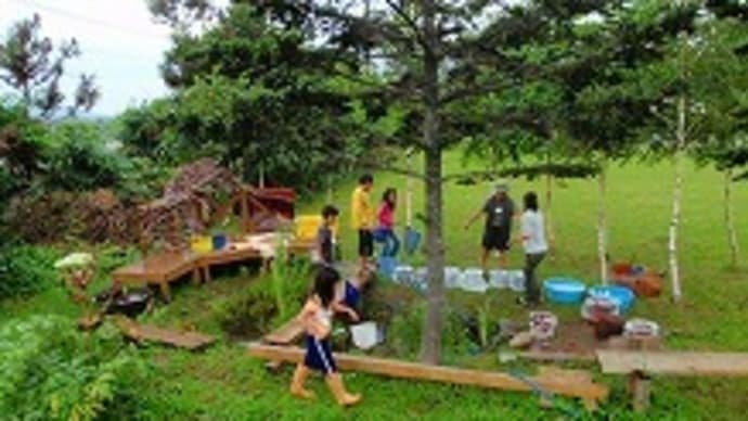 ジャブジャブ池補修・生き物助け隊