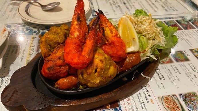 本格インド料理　タンドールキッチン
