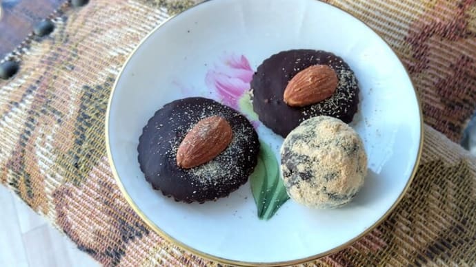 "太らないチョコ”作りにはまっています