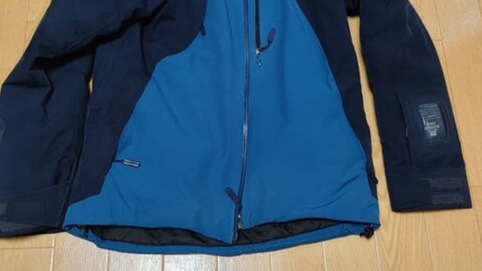 【スキーシーズン完全終了】ウエアをクリーニングに・・・
