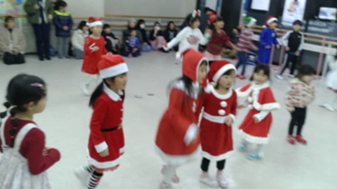毎年恒例、クリスマス気分レッスンです!