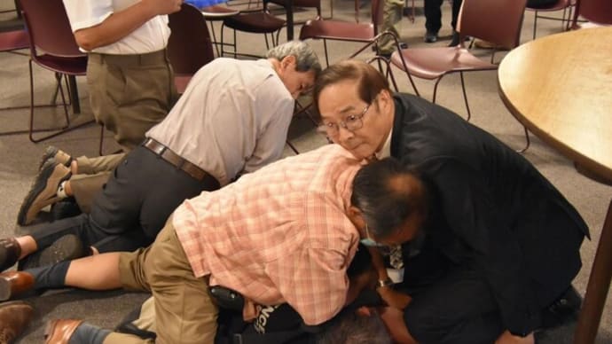トゥー博士の親戚が銃撃犯を取り押さえた！ 　ＬＡ郊外の台湾系教会での銃撃事件で