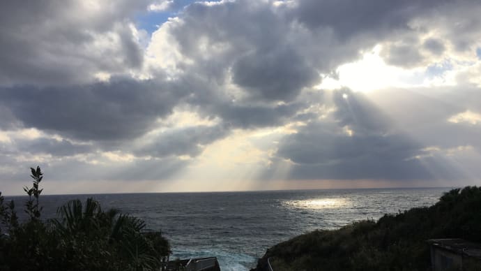 ✨天使の梯子✨天使の梯子✨〜八丈島藍ケ江〜