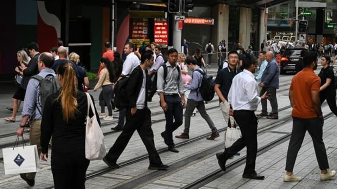 豪、留学生・低技能労働者のビザ規則厳格化　移民受け入れ半減へ