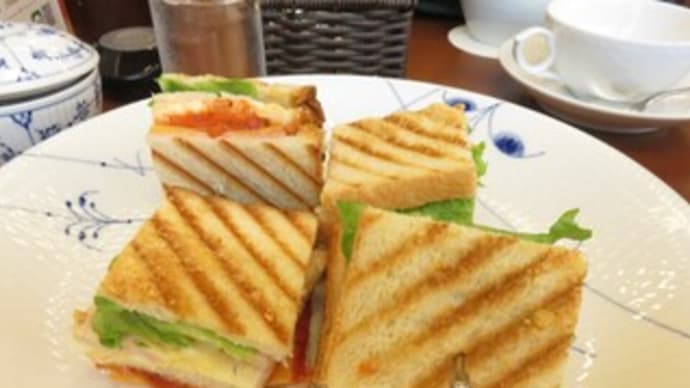 冷食オマール海老とチーズのグラタンとローストポーク