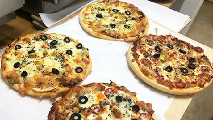 手ごね生地のピッツァ
