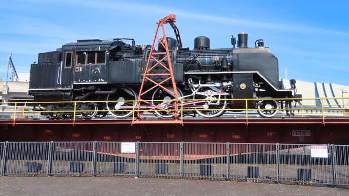 福知山鉄道館 (フクレル) AIで白黒SL写真