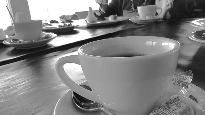 椅子と絶景とコーヒー