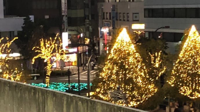 高円寺駅のイルミネーション