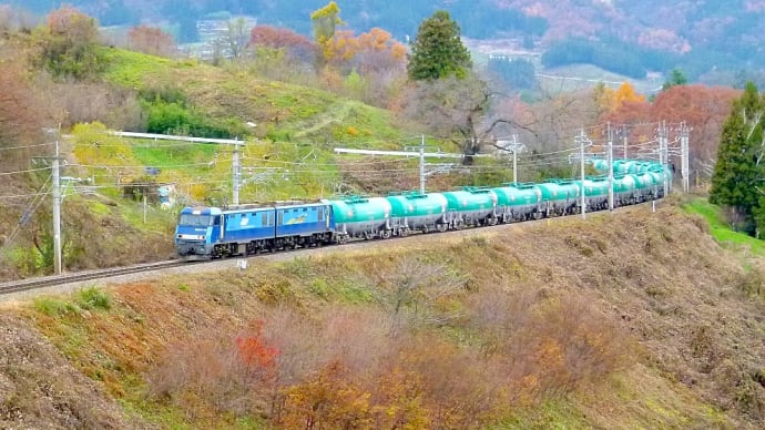 秋の姨捨・・・EH200電気機関車がゆく