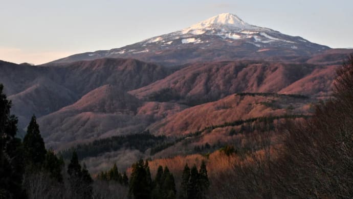 晩秋、二度目の鳥海山逍遥と八塩山登山（2022年11月28日）