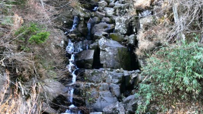 涼風の滝 (岩手県八幡平市)
