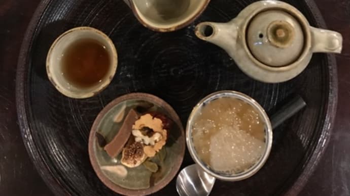 武夷岩茶「白牡丹」と豆かんで