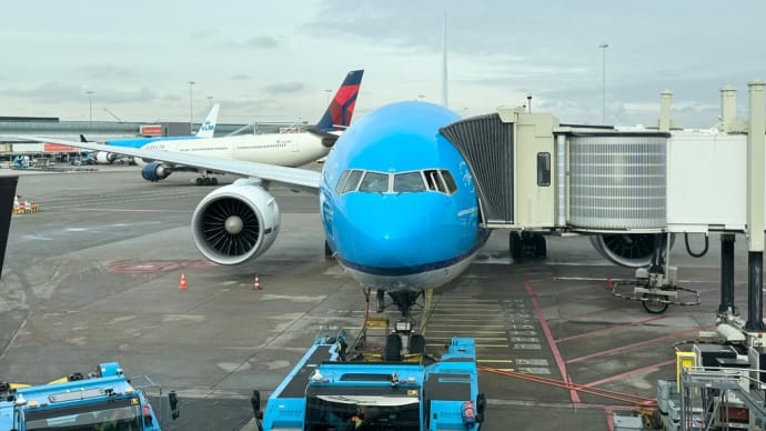 KLMの機内食やトランジット