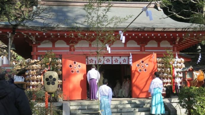 鎌倉荏柄天神社・筆供養