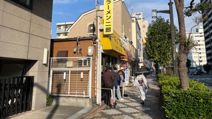 助手がおばさんの理由