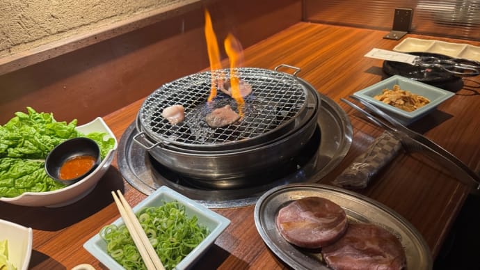 肉〜